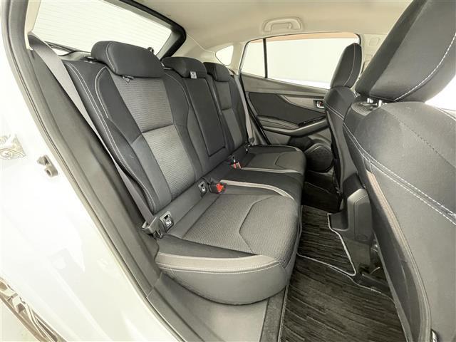 インプレッサスポーツ ２．０ｉ－Ｌアイサイト　禁煙車／純正８インチナビ／バックカメラ／衝突軽減ブレーキ／ＥＴＣ２．０／ＬＥＤヘッドライト／オートライト／追従クルーズコントロール／純正アルミホイール／レーンキープアシスト／電子パーキング（25枚目）