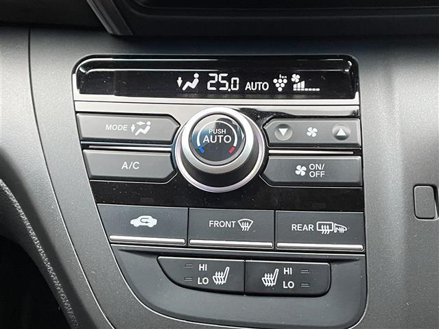 フリード Gブラックスタイル 禁煙車/純正9インチナビ/バックカメラ/ETC/前後ドラレコ/両側パワースライドドア/シートヒーター/LEDヘッドライト/ステアリングスイッチ/追従クルーズコントロール/レーンキープアシスト(16枚目)