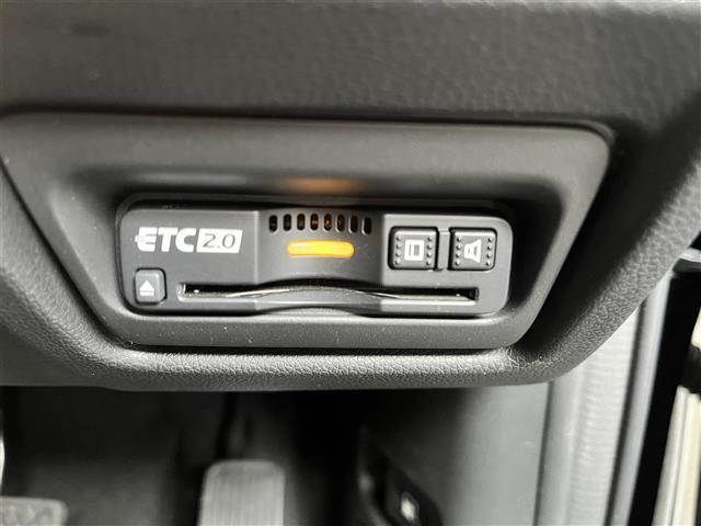 ステップワゴンスパーダ スパーダ ホンダセンシング 禁煙車/純正9インチナビ/両側電動スライド/フリップダウンモニター/前後ドラレコ/ホンダセンシング/追従クルーズコントロール/MTモード付AT/オートライト/LEDヘッドライト/バックカメラ(9枚目)