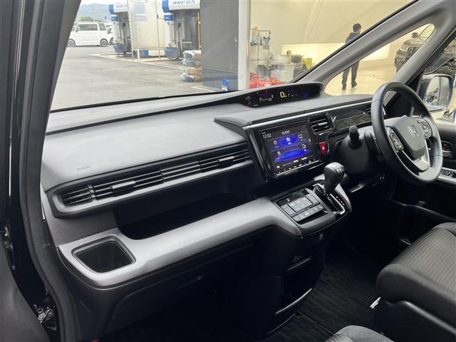 ステップワゴンスパーダ スパーダ ホンダセンシング 禁煙車/純正9インチナビ/両側電動スライド/フリップダウンモニター/前後ドラレコ/ホンダセンシング/追従クルーズコントロール/MTモード付AT/オートライト/LEDヘッドライト/バックカメラ(22枚目)