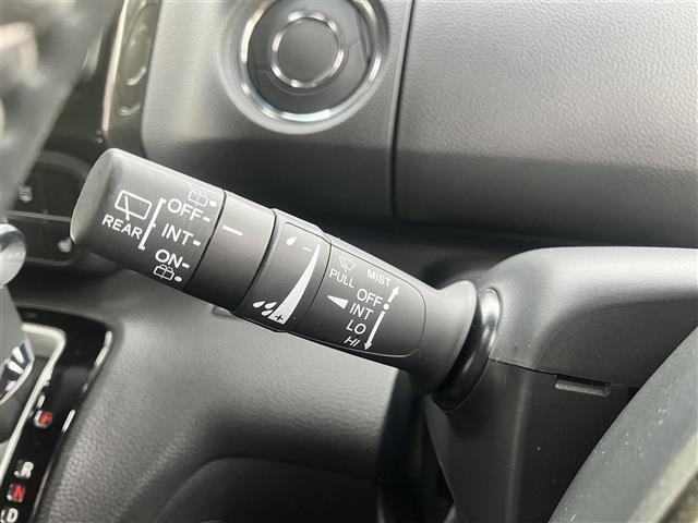 N-BOXカスタム G・Lターボホンダセンシング 禁煙車/純正7インチナビ/バックカメラ/ホンダセンシング/両側パワースライドドア/追従クルーズコントロール/D・Nシートヒーター/ハーフレザーシート/純正LEDヘッドライト/オートライト/スマートキー(14枚目)