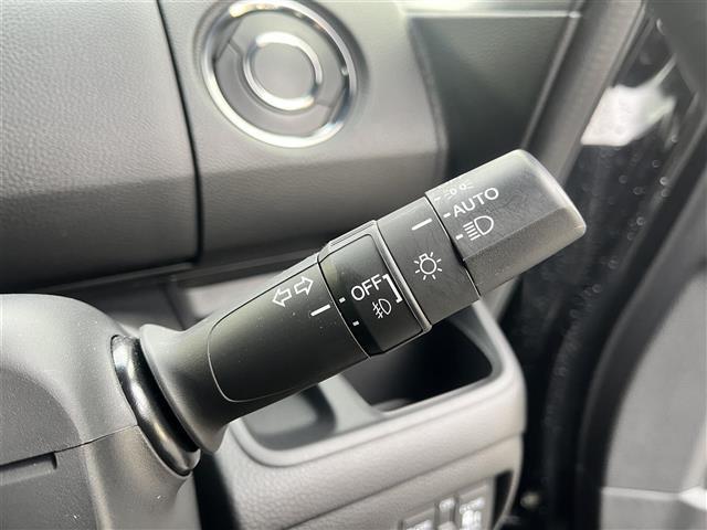 N-BOXカスタム G・Lターボホンダセンシング 禁煙車/純正7インチナビ/バックカメラ/ホンダセンシング/両側パワースライドドア/追従クルーズコントロール/D・Nシートヒーター/ハーフレザーシート/純正LEDヘッドライト/オートライト/スマートキー(15枚目)