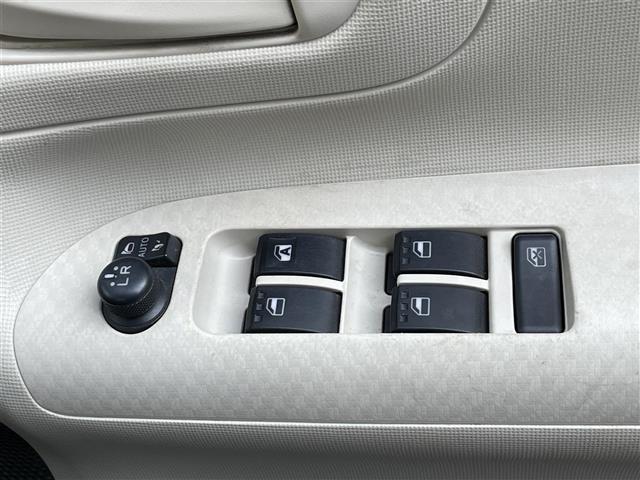 ムーヴキャンバス X 純正オーディオ/両側スライドドア/前方ドライブレコーダー/オートライト/純正フロアマット/ドアバイザー/プッシュスタート/スマートキー(7枚目)