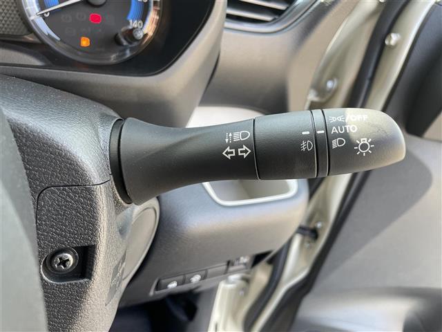 デリカミニ T プレミアム 禁煙車/未使用車/純正9型ディスプレイオーディオ/全方位カメラ/両側電動スライド/ハーフレザー/クリアランスソナー/LEDヘッドライト/オートライト/オートハイビーム/シートヒーター/衝突軽減(14枚目)