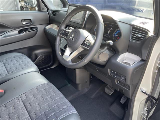 デリカミニ T プレミアム 禁煙車/未使用車/純正9型ディスプレイオーディオ/全方位カメラ/両側電動スライド/ハーフレザー/クリアランスソナー/LEDヘッドライト/オートライト/オートハイビーム/シートヒーター/衝突軽減(18枚目)