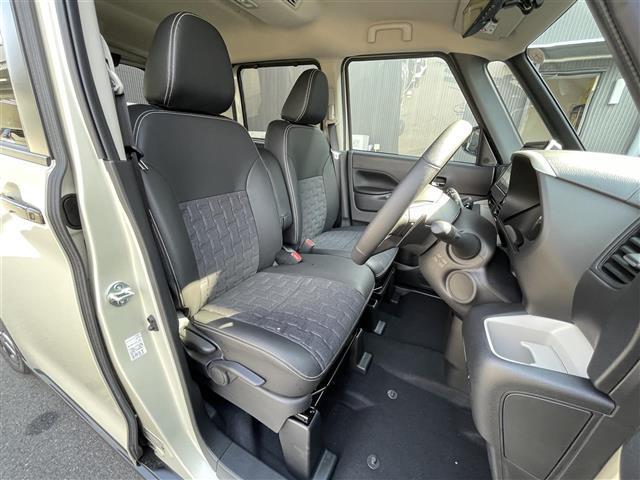 デリカミニ T プレミアム 禁煙車/未使用車/全方位カメラ/9型ディスプレイオーディオ/両側電動スライド/ハーフレザー/4WD/レーンキープ/クリアランスソナー/LEDヘッドライト/オートライト/オートハイビーム/シートヒーター(19枚目)