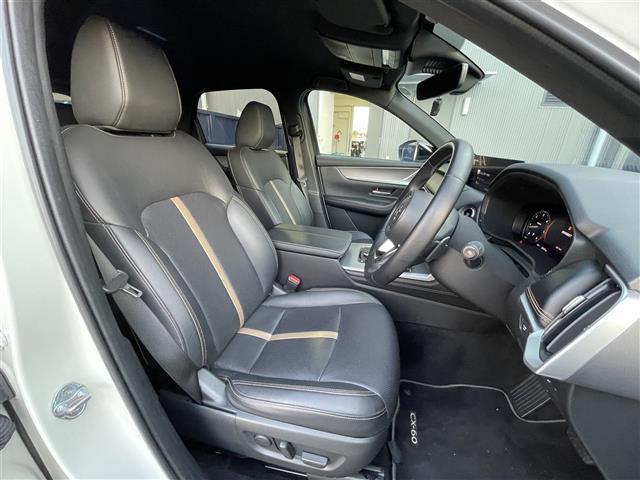 ＣＸ－６０ ＸＤ－ハイブリッド　エクスクルーシブスポーツ　禁煙車／純正１２．３インチナビ／レザーシート／ＢＯＳＥサウンド／全方位カメラ／追従クルーズコントロール／クリアランスソナー／ＢＳＭ／衝突軽減／ドラレコ／４ＷＤ／シートヒーター（23枚目）