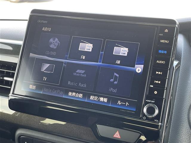 N-BOXカスタム G・Lホンダセンシング 禁煙車/純正9インチナビ/バックカメラ/片側電動スライド/LEDヘッドライト/リアソナー/ビルトインETC/純正マット/ドアバイザー/リアサンシェード/プッシュスタート/スマートキー(6枚目)