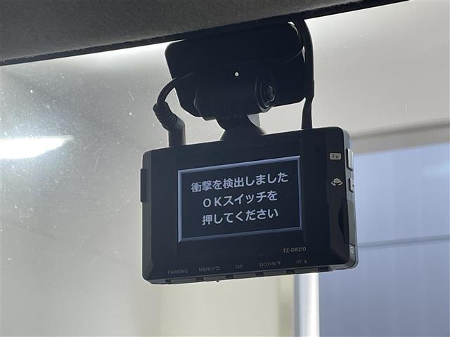 ムーヴキャンバス ＧメイクアップＶＳ　ＳＡＩＩＩ　禁煙車／社外７インチナビ／両側電動スライド／全方位カメラ／ＬＥＤヘッドライト／オートライト／オートハイビームドラレコ（前後）／ＥＴＣ／リアソナー／シートヒーター（Ｄ席）／衝突軽減／純正マット（8枚目）
