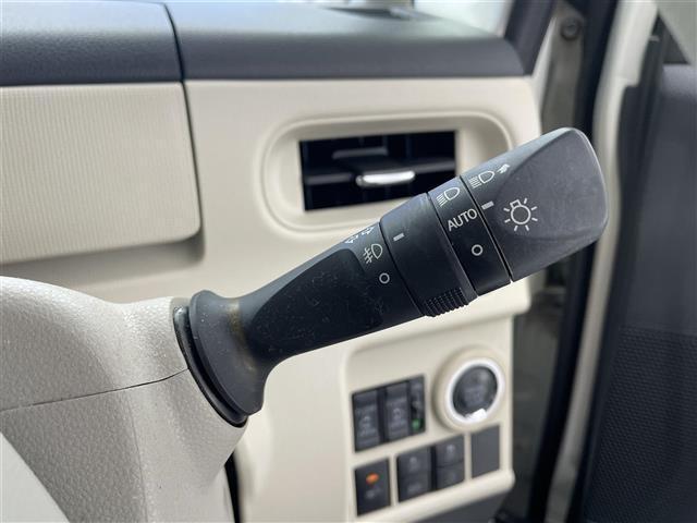 ムーヴキャンバス ＧメイクアップＶＳ　ＳＡＩＩＩ　禁煙車／社外７インチナビ／両側電動スライド／全方位カメラ／ＬＥＤヘッドライト／オートライト／オートハイビームドラレコ（前後）／ＥＴＣ／リアソナー／シートヒーター（Ｄ席）／衝突軽減／純正マット（14枚目）