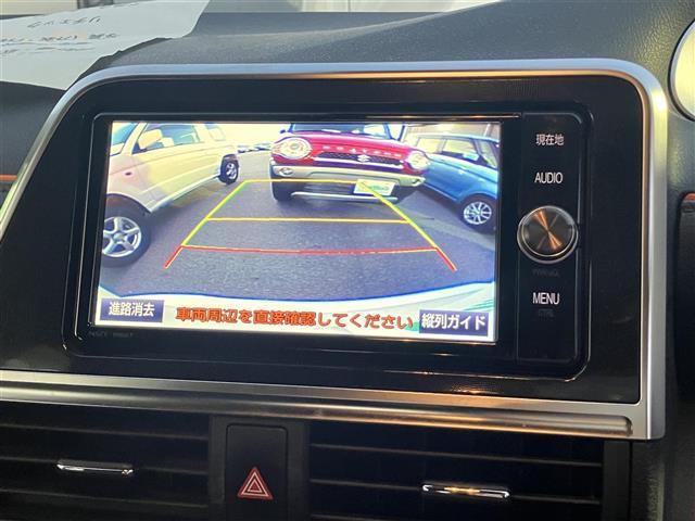 シエンタ ハイブリッドＧ　禁煙車／純正７インチナビ／両側電動スライドドア／バックカメラ／ＬＥＤヘッドライト／オートライト／オートハイビーム／衝突軽減／レーンキープ／シートヒーター／３６０°ドラレコ／ビルトインＥＴＣ（7枚目）