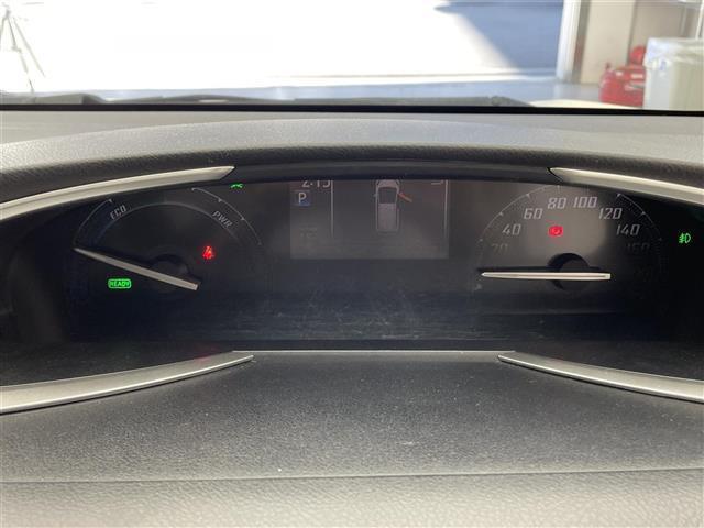 シエンタ ハイブリッドＧ　禁煙車／純正７インチナビ／両側電動スライドドア／バックカメラ／ＬＥＤヘッドライト／オートライト／オートハイビーム／衝突軽減／レーンキープ／シートヒーター／３６０°ドラレコ／ビルトインＥＴＣ（11枚目）