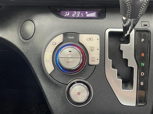 シエンタ ハイブリッドＧ　禁煙車／純正７インチナビ／両側電動スライドドア／バックカメラ／ＬＥＤヘッドライト／オートライト／オートハイビーム／衝突軽減／レーンキープ／シートヒーター／３６０°ドラレコ／ビルトインＥＴＣ（16枚目）