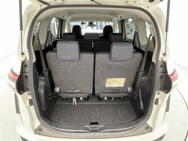 シエンタ ハイブリッドＧ　禁煙車／純正７インチナビ／両側電動スライドドア／バックカメラ／ＬＥＤヘッドライト／オートライト／オートハイビーム／衝突軽減／レーンキープ／シートヒーター／３６０°ドラレコ／ビルトインＥＴＣ（26枚目）