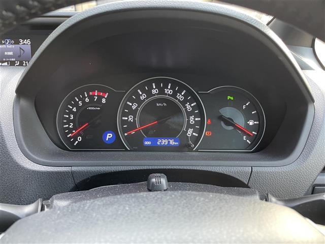 ヴォクシー ＺＳ　煌ＩＩＩ　禁煙車／純正９型ナビ／バックカメラ／両側パワースライドドア／ハーフレザーシート／クルーズコントロール／ＬＥＤヘッドライト／オートマチックハイビーム／クリアランスソナー／ビルトインＥＴＣ２．０（10枚目）