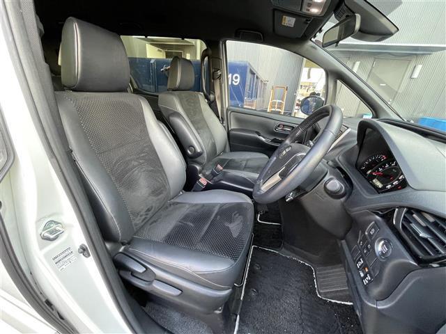 ヴォクシー ＺＳ　煌ＩＩＩ　禁煙車／純正９型ナビ／バックカメラ／両側パワースライドドア／ハーフレザーシート／クルーズコントロール／ＬＥＤヘッドライト／オートマチックハイビーム／クリアランスソナー／ビルトインＥＴＣ２．０（18枚目）