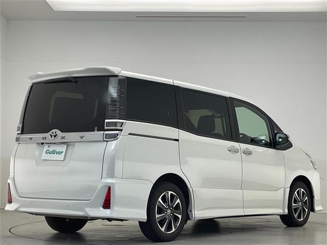 ヴォクシー ＺＳ　煌ＩＩＩ　禁煙車／純正９型ナビ／バックカメラ／両側パワースライドドア／ハーフレザーシート／クルーズコントロール／ＬＥＤヘッドライト／オートマチックハイビーム／クリアランスソナー／ビルトインＥＴＣ２．０（34枚目）