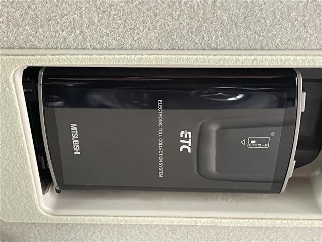 デミオ XDツーリング 禁煙車/純正ナビ/クルーズコントロール/LEDヘッドライト/オートライト/ETC/パドルシフト/ヘッドアップディスプレイ/純正マット/ドアバイザー/プッシュスタート/スマートキー/ステアリングスイッチ(7枚目)