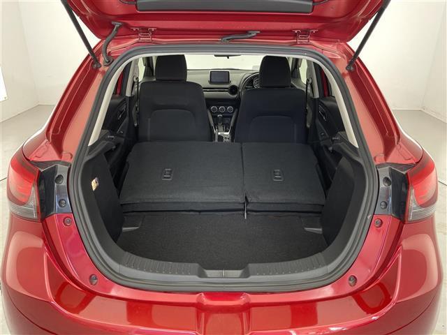 デミオ XDツーリング 禁煙車/純正ナビ/クルーズコントロール/LEDヘッドライト/オートライト/ETC/パドルシフト/ヘッドアップディスプレイ/純正マット/ドアバイザー/プッシュスタート/スマートキー/ステアリングスイッチ(25枚目)