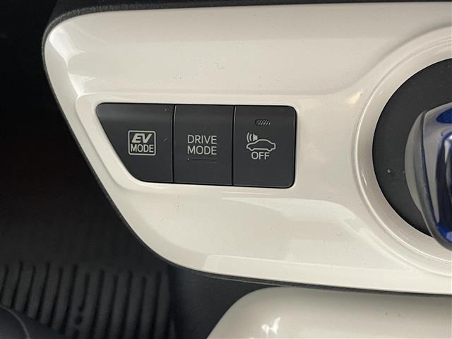 プリウス Ａツーリングセレクション　禁煙車／社外エアロ／ＬＥＤヘッドライト／コーナーセンサー／ブラインドスポットモニター／パーキングアシスト／ドラレコ／追従クルーズコントロール／シートヒーター／バックカメラ／Ｂｌｕｅｔｏｏｔｈ（16枚目）