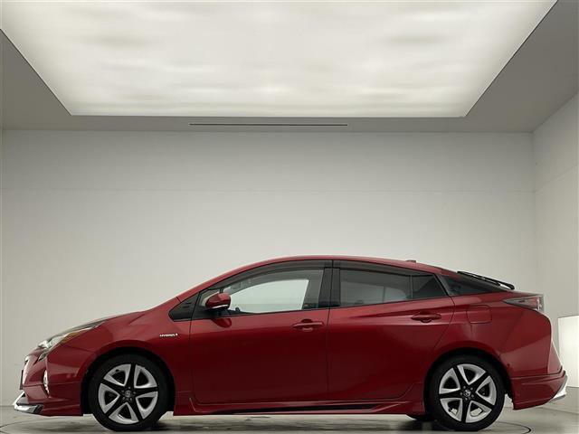 プリウス Ａツーリングセレクション　禁煙車／社外エアロ／ＬＥＤヘッドライト／コーナーセンサー／ブラインドスポットモニター／パーキングアシスト／ドラレコ／追従クルーズコントロール／シートヒーター／バックカメラ／Ｂｌｕｅｔｏｏｔｈ（31枚目）