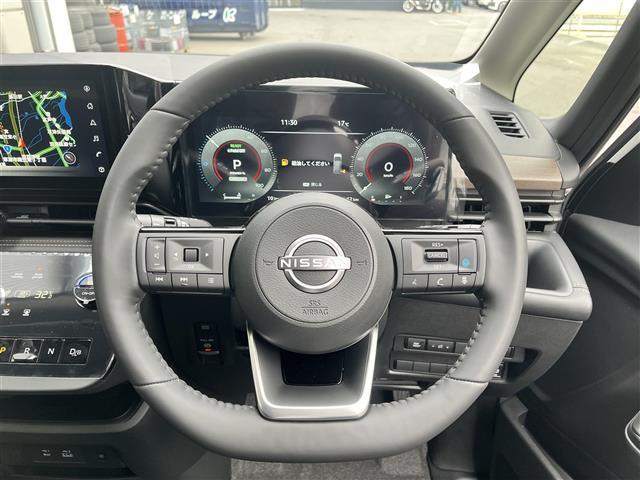 セレナ e-パワー ハイウェイスターV 禁煙車/純正12.3インチナビ/全方位カメラ/デジタルインナーミラー/フリップダウンモニター/両側パワースライドドア/ハーフレザーシート/前後ドラレコ/前後コーナーセンサー/追従クルーズコントロール(11枚目)