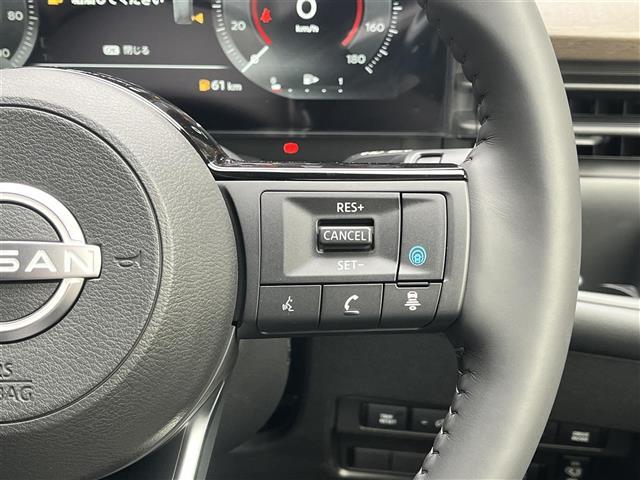 セレナ e-パワー ハイウェイスターV 禁煙車/純正12.3インチナビ/全方位カメラ/デジタルインナーミラー/フリップダウンモニター/両側パワースライドドア/ハーフレザーシート/前後ドラレコ/前後コーナーセンサー/追従クルーズコントロール(14枚目)