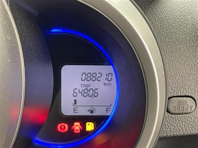 N-BOXカスタム G 純正ナビ/バックカメラ/両側パワースライドドア/HIDヘッドライト/オートライト/ETC/純正フロアマット/プッシュスタート/スマートキー(8枚目)