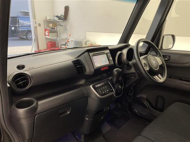 N-BOXカスタム G 純正ナビ/バックカメラ/両側パワースライドドア/HIDヘッドライト/オートライト/ETC/純正フロアマット/プッシュスタート/スマートキー(15枚目)