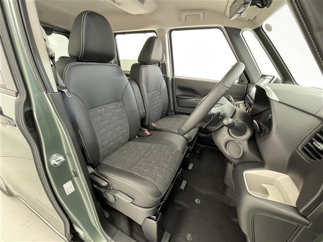 デリカミニ T プレミアム 届出済み未使用車/純正9型ディスプレイオーディオ/両側パワースライドドア/全方位カメラ/ハーフレザー/MI-PILOT/クリアランスソナー/LED/オートハイビーム/シートヒーター/ルーフレール(19枚目)