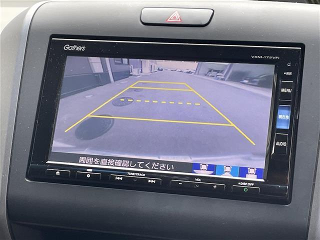 フリードハイブリッド ハイブリッド・Gホンダセンシング 禁煙車/純正SDナビ/バックカメラ/両側パワースライドドア/追従クルーズコントロール/LEDヘッドライト/スマートキー/Bluetooth/CD/DVD/USB/フルセグ/ビルトインETC(4枚目)