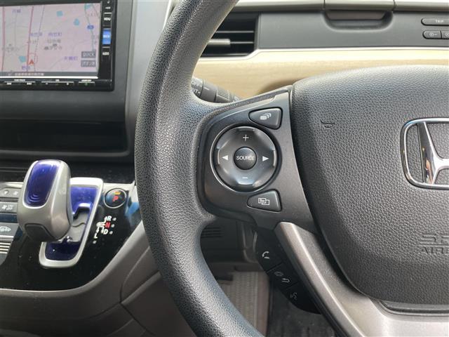 フリードハイブリッド ハイブリッド・Gホンダセンシング 禁煙車/純正SDナビ/バックカメラ/両側パワースライドドア/追従クルーズコントロール/LEDヘッドライト/スマートキー/Bluetooth/CD/DVD/USB/フルセグ/ビルトインETC(10枚目)