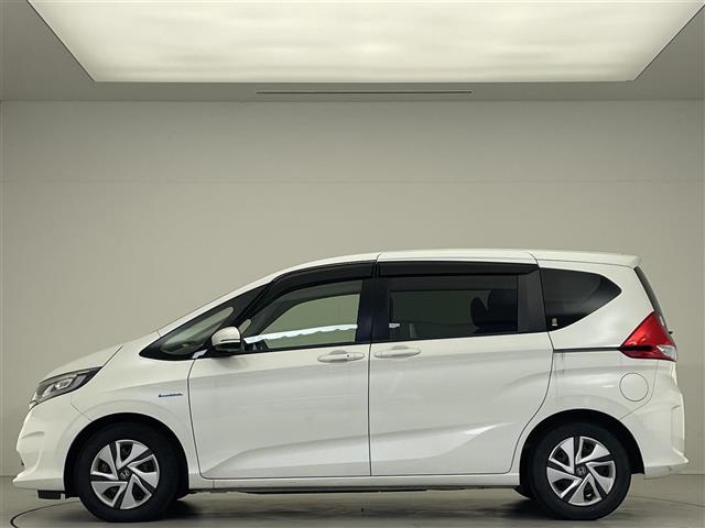 フリードハイブリッド ハイブリッド・Gホンダセンシング 禁煙車/純正SDナビ/バックカメラ/両側パワースライドドア/追従クルーズコントロール/LEDヘッドライト/スマートキー/Bluetooth/CD/DVD/USB/フルセグ/ビルトインETC(30枚目)