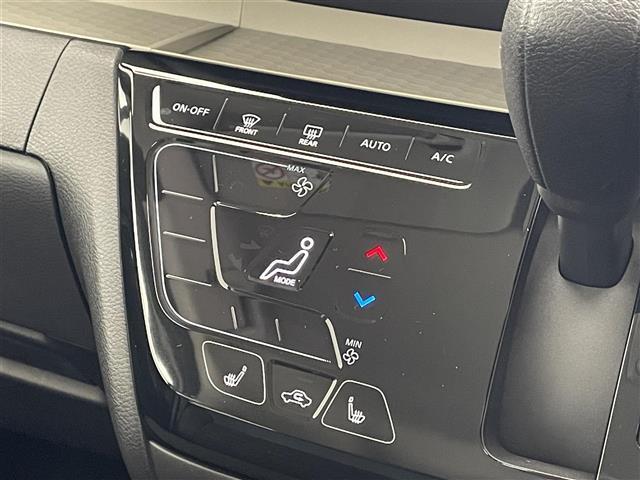 デリカミニ Ｔ　プレミアム　届出済み未使用車／純正９型ディスプレイオーディオ／両側パワースライドドア／全方位カメラ／ハーフレザー／ＭＩ－ＰＩＬＯＴ／クリアランスソナー／ＬＥＤ／オートハイビーム／シートヒーター／ルーフレール（16枚目）