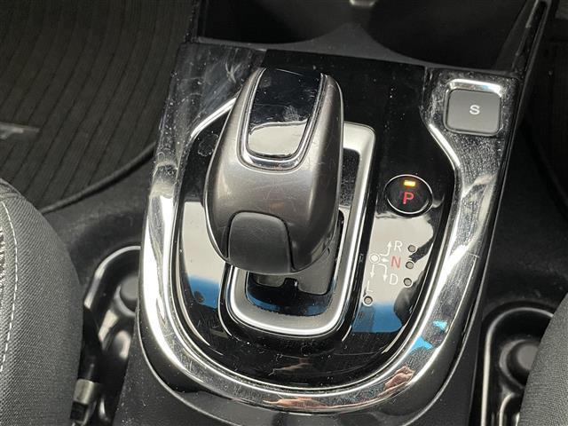 ◆修復歴がある車は、故障のリスクが高まります。ガリバーでは、入荷したクルマを念入りに点検し、修復歴がないか確認します。内外装のキズや凹み、エンジン、ブレーキ等の点検結果も全て公開しています。