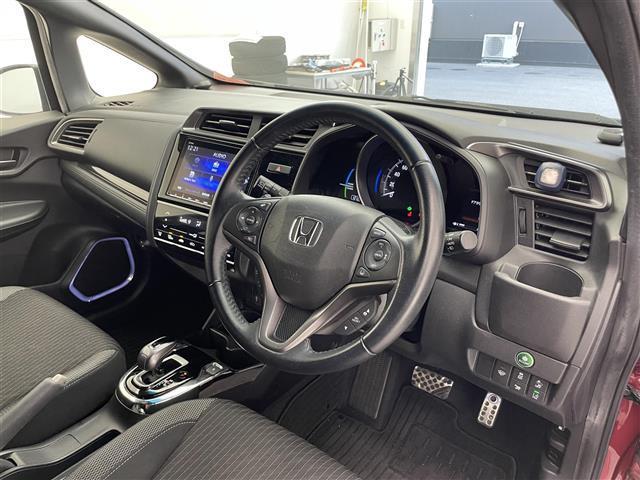 ◆「クルマを売って終わり」でないのがガリバーです。車検はもちろんのこと、汚れを防ぐためのコーティングやクリーニング、点検、メンテナンス、保険の比較や見直しも承っています。