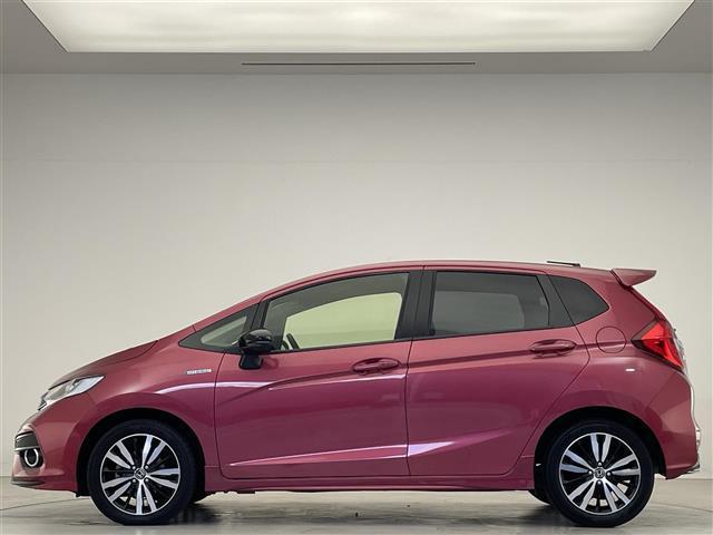 ◆ガリバーでは、お客様に合わせたご相談方法をご用意しています。状況にあった方法で、お気軽にご相談ください。ご相談はすべて無料、クルマのプロが対応いたします。ネットかお電話でご要望を教えてください。