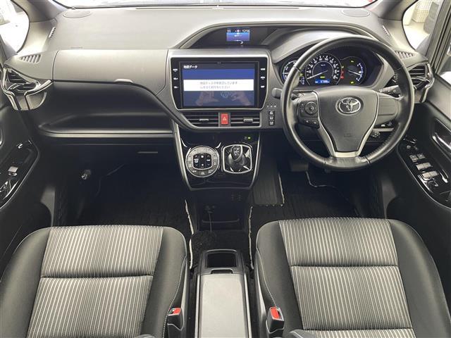 ヴォクシー ハイブリッドZS 煌II 禁煙車/純正10型ナビ/バックカメラ/両側パワースライドドア/クルーズコントロール/クリアランスソナー/レーンディパーチャーアラート/LED/オートマチックハイビーム/シートヒーター/ETC2.0(2枚目)