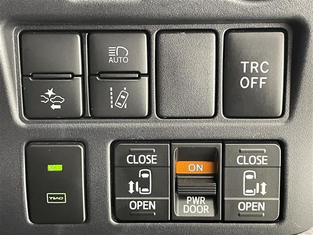 ヴォクシー ハイブリッドZS 煌II 禁煙車/純正10型ナビ/バックカメラ/両側パワースライドドア/クルーズコントロール/クリアランスソナー/レーンディパーチャーアラート/LED/オートマチックハイビーム/シートヒーター/ETC2.0(7枚目)