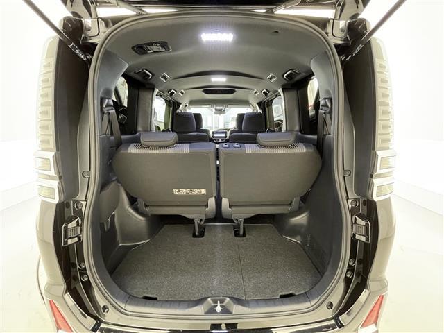 ヴォクシー ハイブリッドZS 煌II 禁煙車/純正10型ナビ/バックカメラ/両側パワースライドドア/クルーズコントロール/クリアランスソナー/レーンディパーチャーアラート/LED/オートマチックハイビーム/シートヒーター/ETC2.0(25枚目)
