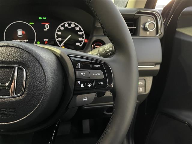 ヴェゼル e:HEV Z 登録済未使用車/純正9型ナビ/バックカメラ/ハーフレザー/ブラインドスポットインフォメーション/追従クルーズコントロール/LED/クリアランスソナー/シートヒーター/ワイヤレス充電/ETC2.0(12枚目)