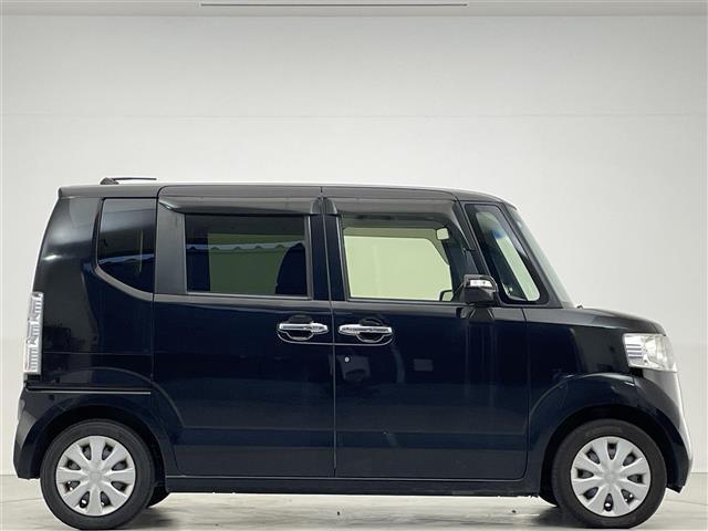 Ｎ－ＢＯＸ Ｇ　ＳＳパッケージ　社外７ナビ／バックカメラ／両側パワースライドドア／ＨＩＤヘッドライト／オートライト／シートヒーター／ビルトインＥＴＣ／プッシュスタート／スマートキー／社外フロアマット（32枚目）