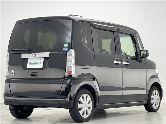 Ｎ－ＢＯＸ Ｇ　ＳＳパッケージ　社外７ナビ／バックカメラ／両側パワースライドドア／ＨＩＤヘッドライト／オートライト／シートヒーター／ビルトインＥＴＣ／プッシュスタート／スマートキー／社外フロアマット（33枚目）