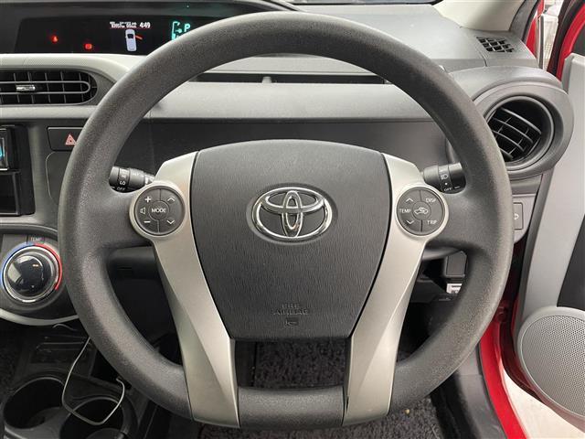 アクア Ｓ　禁煙車／社外オーディオ／ＬＥＤヘッドライト／オートライト／ＥＴＣ／プッシュスタート／スマートキー／ステアリングリモコン／純正フロアマット（8枚目）