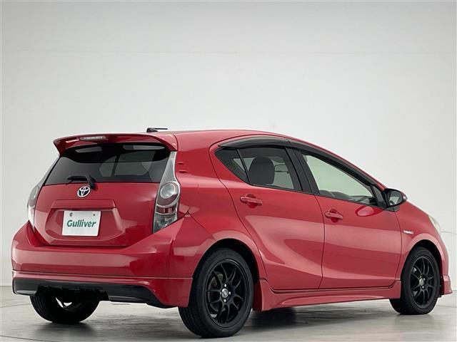 アクア Ｓ　禁煙車／社外オーディオ／ＬＥＤヘッドライト／オートライト／ＥＴＣ／プッシュスタート／スマートキー／ステアリングリモコン／純正フロアマット（32枚目）