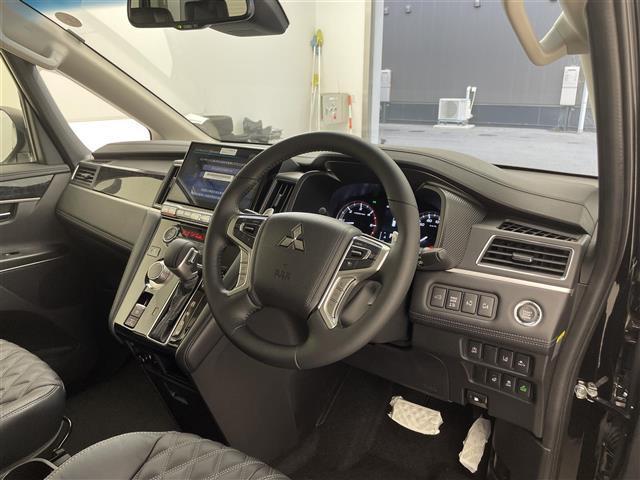 デリカＤ：５ ブラックエディション　登録済未使用車／全方位カメラ／両側パワースライドドア／レザーシート／追従クルーズコントロール／ブラインドスポットモニタリング／ＬＥＤ／オートハイビーム／Ｄ席パワーシート／シートヒーター／ＡＣ１００Ｖ（22枚目）