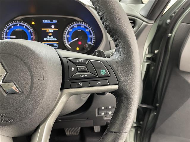 デリカミニ Ｔ　プレミアム　届出済未使用車／純正９型ディスプレイオーディオ／両側パワースライドドア／全方位カメラ／ハーフレザー／ＭＩ－ＰＩＬＯＴ／クリアランスソナー／ＬＥＤ／オートハイビーム／シートヒーター／ルーフレール（12枚目）