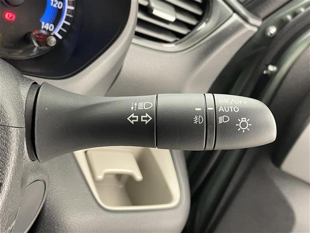 デリカミニ Ｔ　プレミアム　届出済未使用車／純正９型ディスプレイオーディオ／両側パワースライドドア／全方位カメラ／ハーフレザー／ＭＩ－ＰＩＬＯＴ／クリアランスソナー／ＬＥＤ／オートハイビーム／シートヒーター／ルーフレール（14枚目）