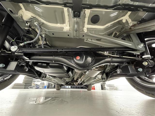 デリカミニ Ｔ　プレミアム　届出済未使用車／純正９型ディスプレイオーディオ／両側パワースライドドア／全方位カメラ／ハーフレザー／ＭＩ－ＰＩＬＯＴ／クリアランスソナー／ＬＥＤ／オートハイビーム／シートヒーター／ルーフレール（35枚目）