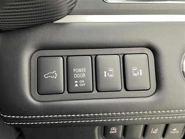 デリカＤ：５ シャモニー　登録済未使用車／全方位カメラ／両側パワースライドドア／ハーフレザーシート／追従クルーズコントロール／ブラインドスポットモニタリング／ＬＥＤ／オートハイビーム／Ｄ席パワーシート／シートヒーター（6枚目）